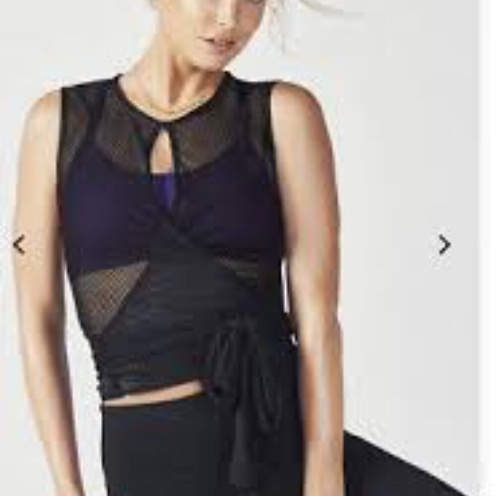NEW Fabletics Soledad Lace Wrap Black Sleeveless Dance Tank Women's Size Medium